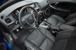 Volvo V40 D4 R-Design 2016 года